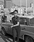 Erfolgreich auf Mercedes-Benz: Ewy Rosquist-von Korff siegte zusammen mit Eva-Maria Falk bei der 33. Rallye Monte Carlo (18. bis 25. Januar 1964) mit einem Mercedes-Benz 220 SEb in der Klasse der Tourenwagen mit einem Hubraum bis 2500 Kubikzentimeter.